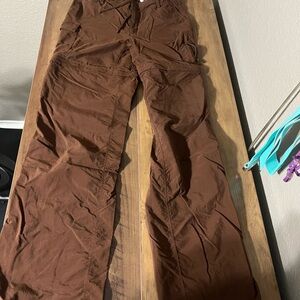 The North Face Women’s Cargo Pants in Brown